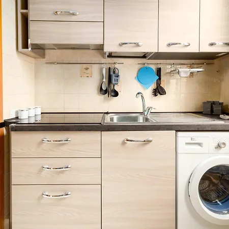 Guesthost - N&d Centro Apartment Modena